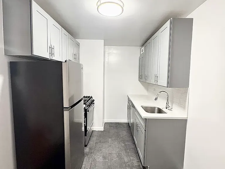 611 Banner Ave #1V — Photo 5