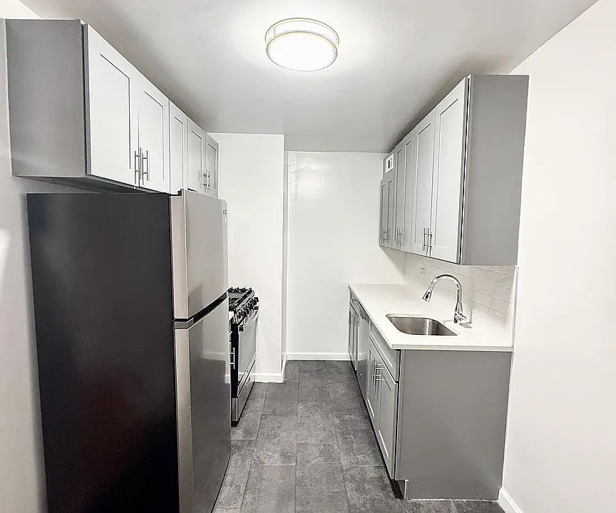 1st image of 611 Banner Ave #1Q