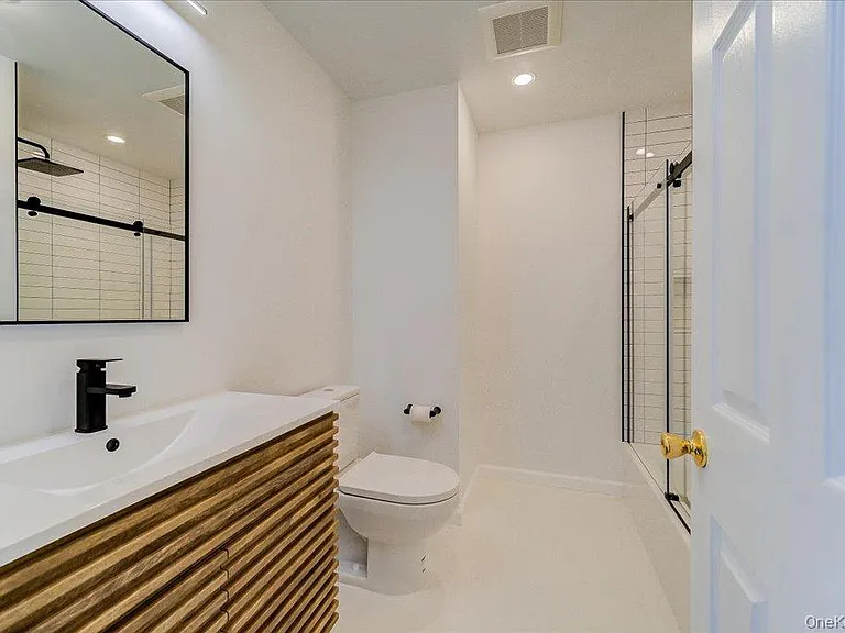 6204 High Ridge Ct — Photo 27