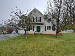 8 Village Ln, Amston, CT 06231