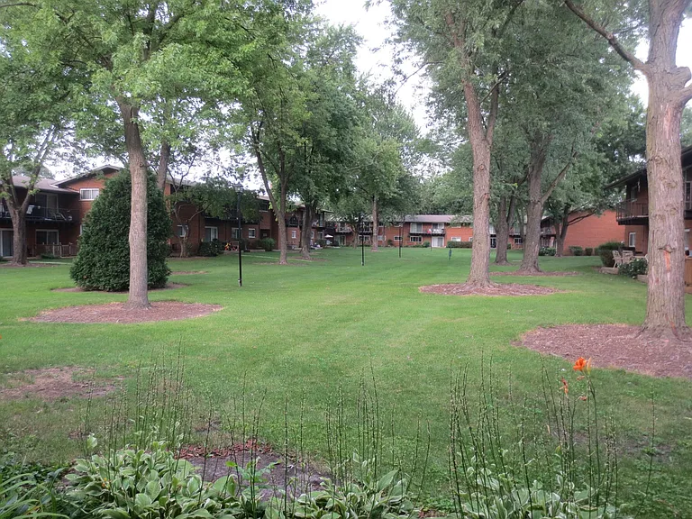 1485 S Canford Cliffs Dr #1E — Photo 11