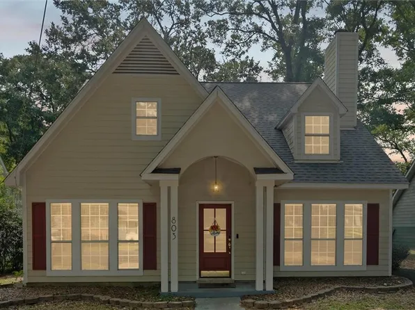 803 Pinemont Dr, Mobile, AL 36609