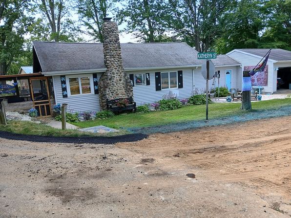 2100 Strait Tow Blvd