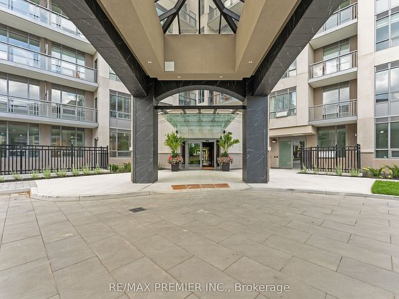 3rd image of 2075 King Rd #435