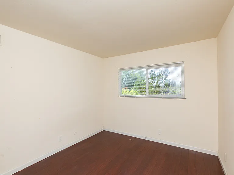 13010 Avenida Del General — Photo 2