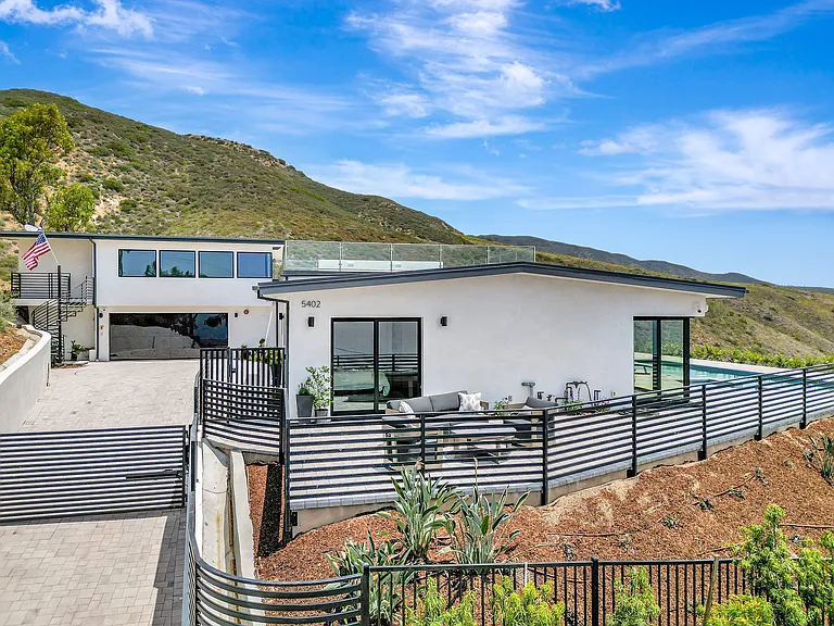 5402 Horizon Dr — Photo 7