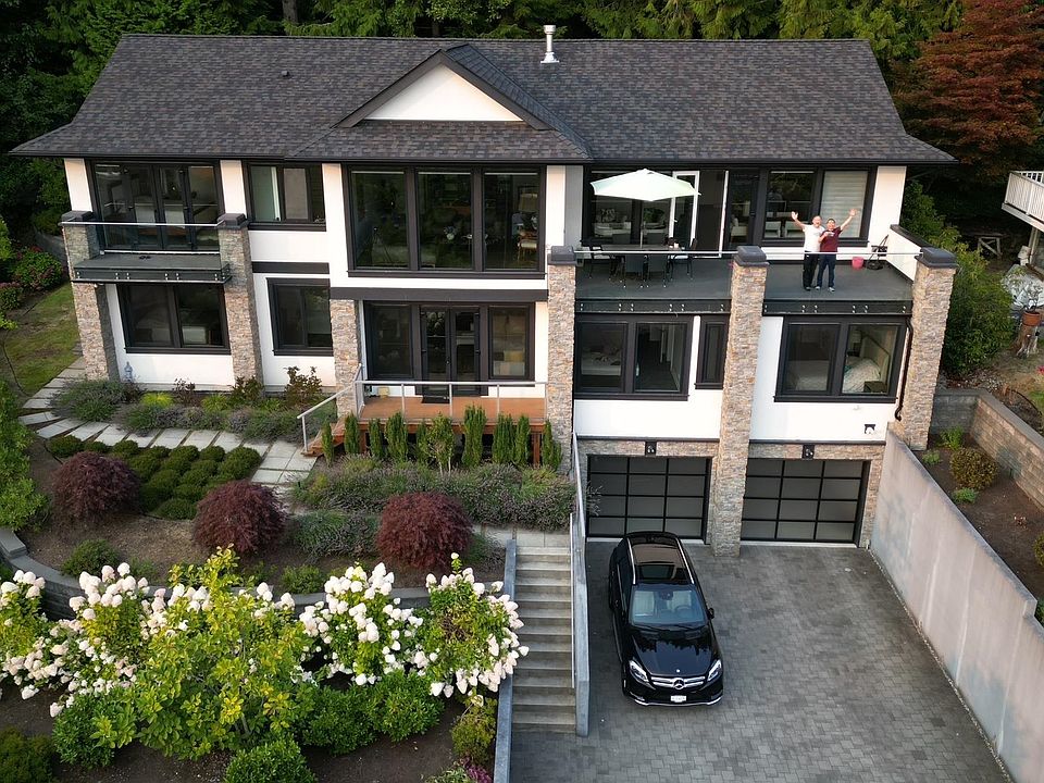 2nd image of 4816 Skyline Dr