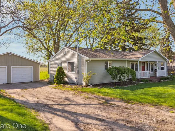 8120 Duffield Rd, Gaines, MI 48436