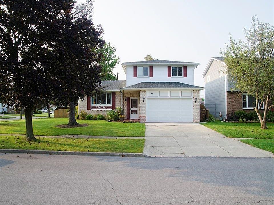 1st image of 85 E Toulon Dr