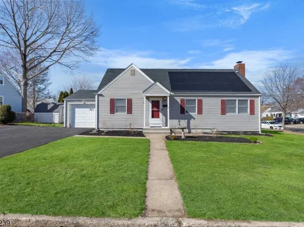 6 Koehler Dr, South Bound Brook Boro, NJ 08880