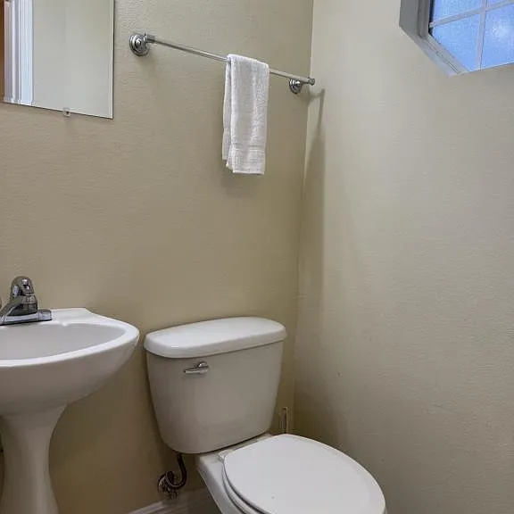1644 Beach Blvd — Photo 6