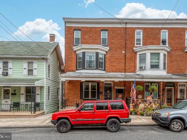 122 S Pleasant Ave, Dallastown, PA 17313