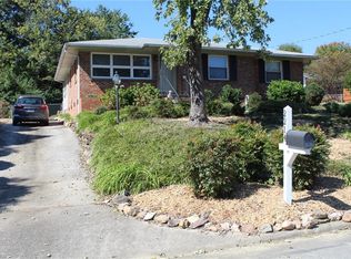 2214 Emerywood Rd, Greensboro, NC 27403