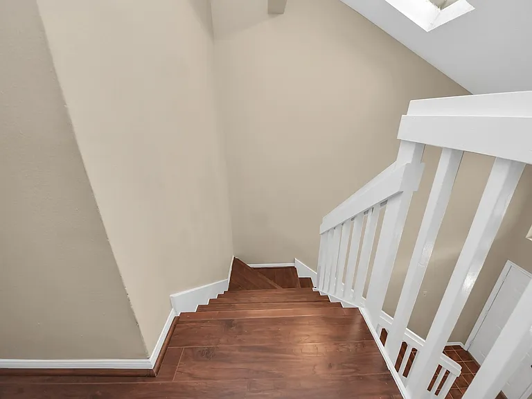 1022 Memorial Village Dr — Photo 22