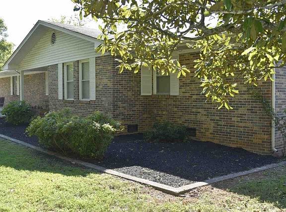 2nd image of 126 County Road 576
