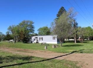 210 N Polk Ave, Isabel, SD 57633