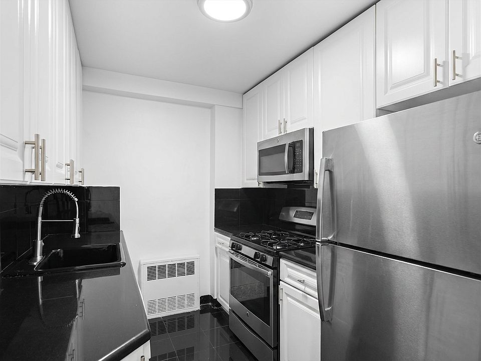 1st image of 320 E 23rd St APT 5M