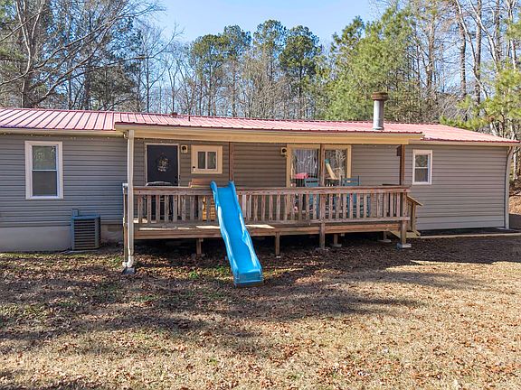 3rd image of 6 Cherokee Cir