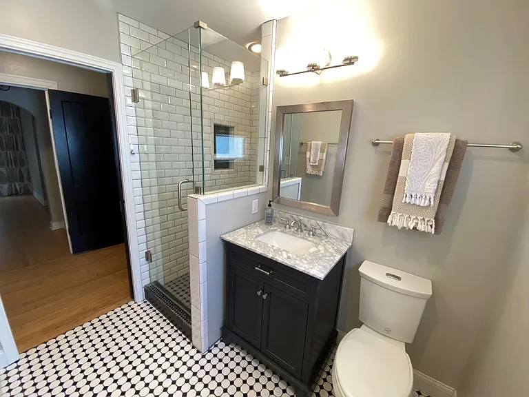 7330 La Vista Dr — Photo 10