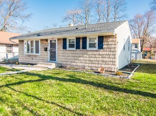 372 Shadynook St, Keyport, NJ 07735