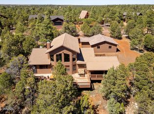 2287 Thunderbird Way, Overgaard, AZ 85933