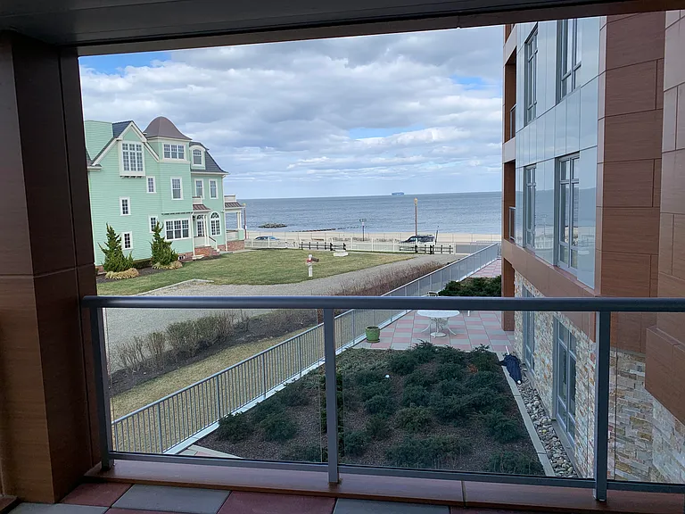 345 Ocean — Photo 9