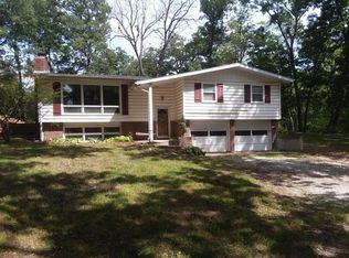 1318 County Road 2345, Moberly, MO 65270