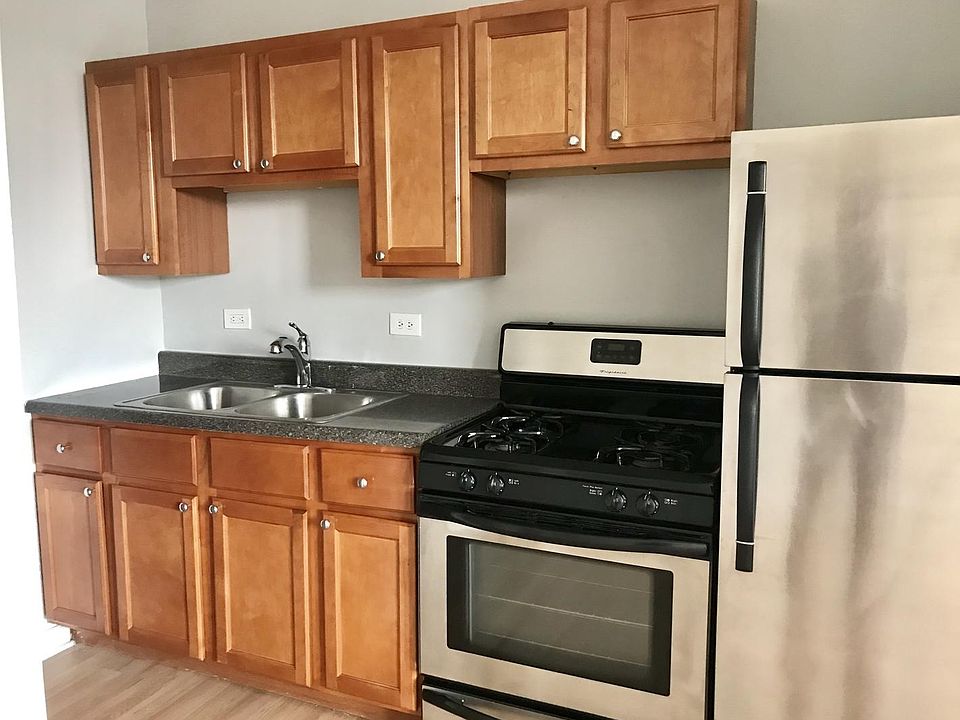 1st image of 5859 N Kenmore Ave