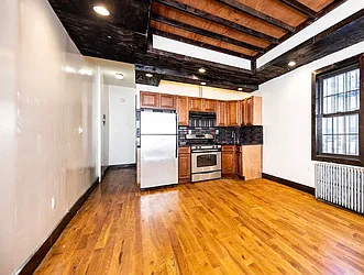 279 Menahan Street, #1R