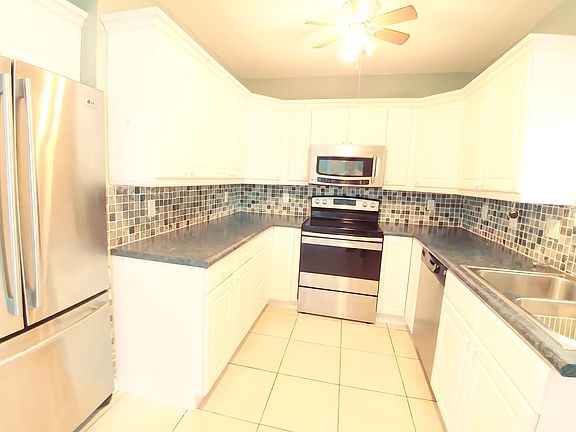 2nd image of 462 Golden Isles Dr APT 311