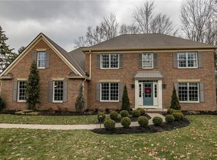 364 Williamsburg Dr, Avon Lake, OH 44012