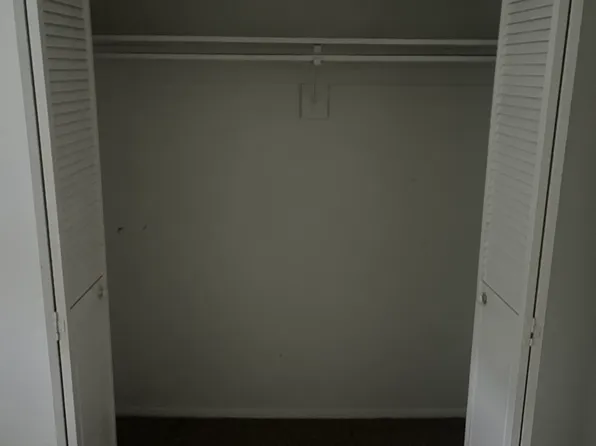 6 Hockersville Rd APT A, Hershey, PA 17033