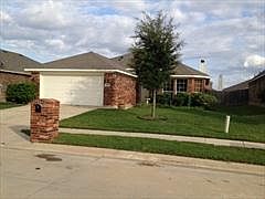 2nd image of 10832 Emeraldpark Ln