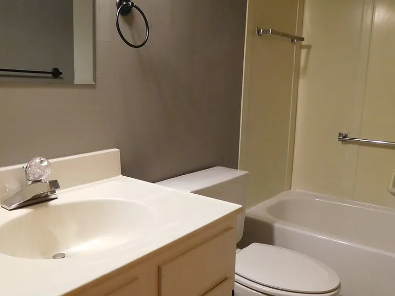 140 Snider Ave — Photo 14