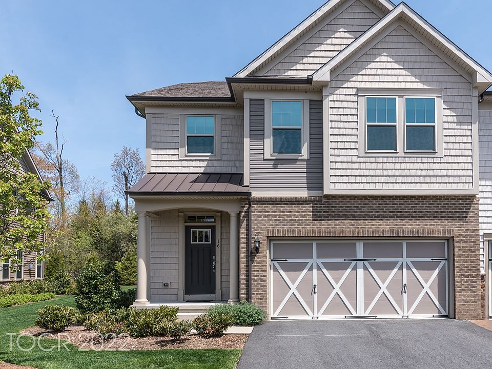 1st image of 16 Winfield Dr