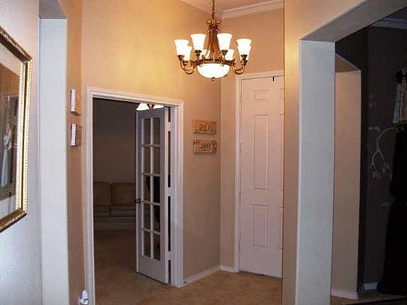 2nd image of 1913 Canyon Wren Dr