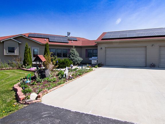 2nd image of 36046 Noyes Ave