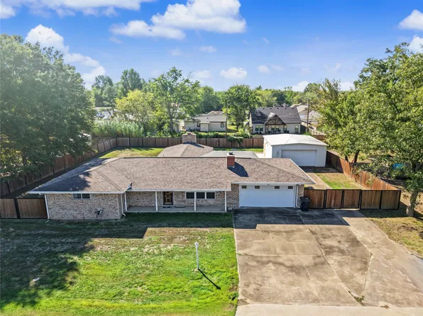 412 E Oak St, Skiatook, OK 74070