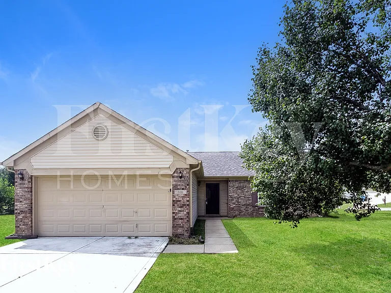 2416 Borgman Dr — Photo 1