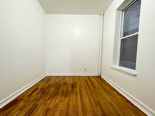 Rented by Bruma Realty LLC | media 13