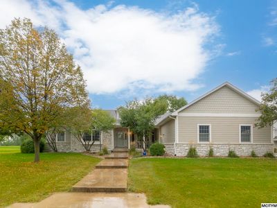125 Pebble Creek Dr, Mason City, IA, 50401