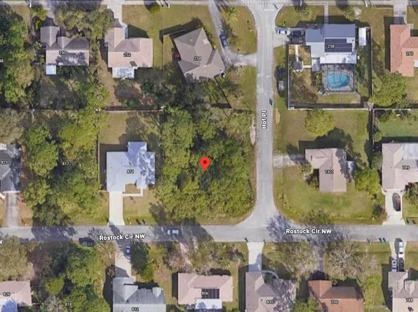 Rostock Cir NW, Palm Bay, FL 32907