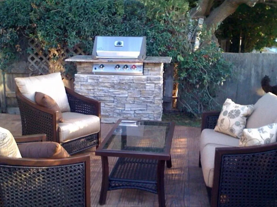 Now with new patio furniture and firepit