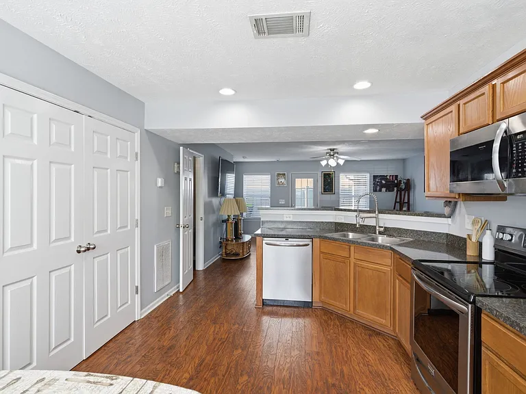 3014 Burnt Pine Dr — Photo 14