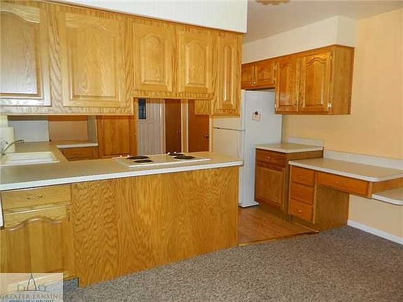 5th image of 15090 Pinehurst Dr