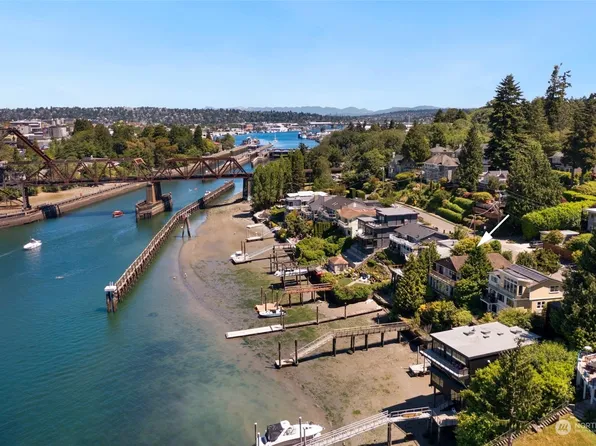 3630 W Commodore Way, Seattle, WA 98199