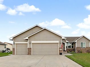 1617 N Thoroughbred St, Wichita, KS 67235