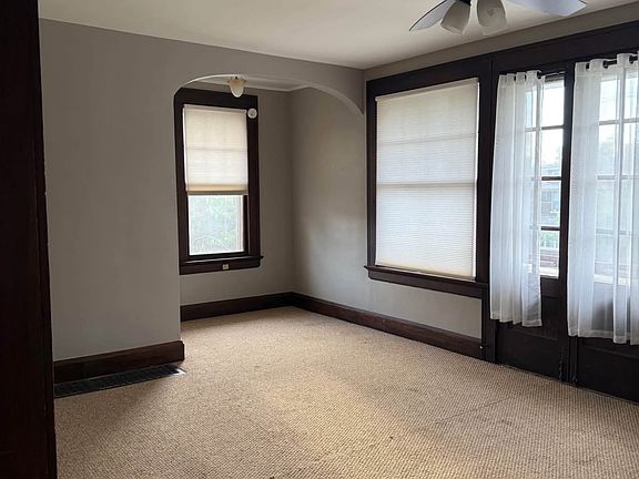 5th image of 2320 Hampshire St #1/2