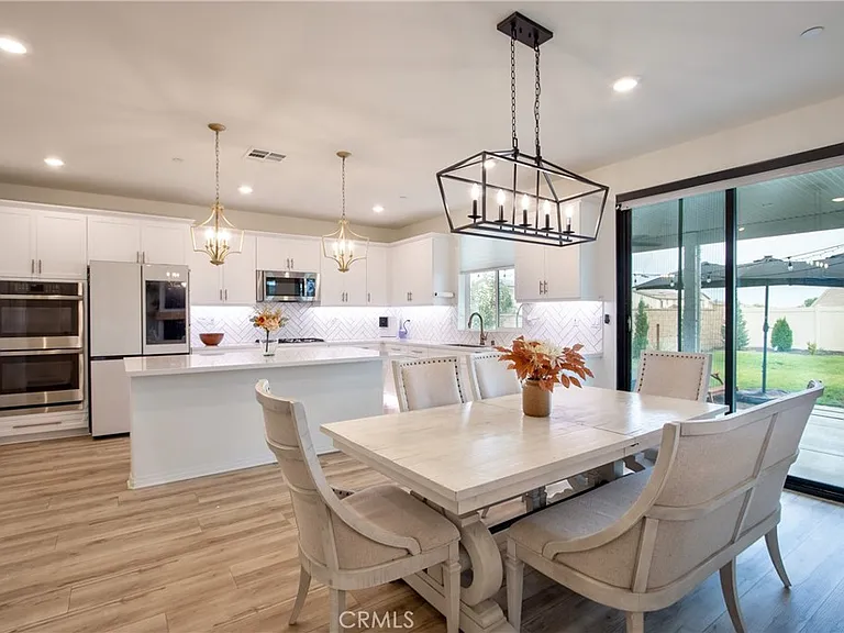 33063 Table Rock Dr — Photo 9