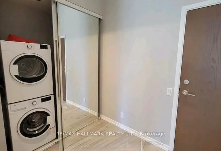 7890 Jane St #101 — Photo 9